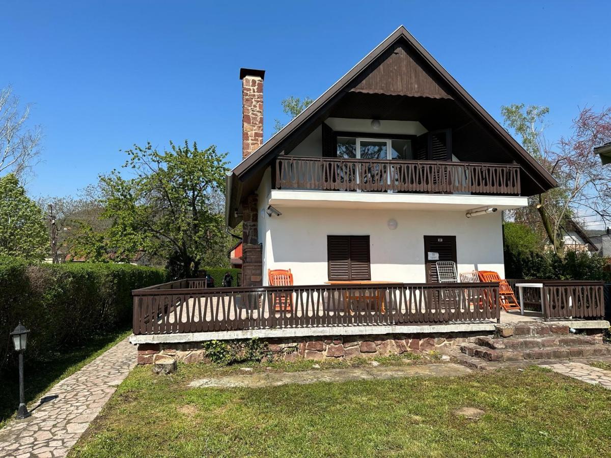 Hangulatos Balaton Parti Nyaralo Révfülöp Exteriör bild